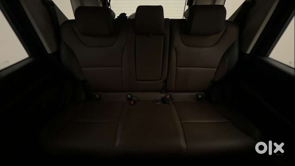 Mahindra Thar Roxx Ax7 L Diesel Mt 4wd, 2026, Diesel