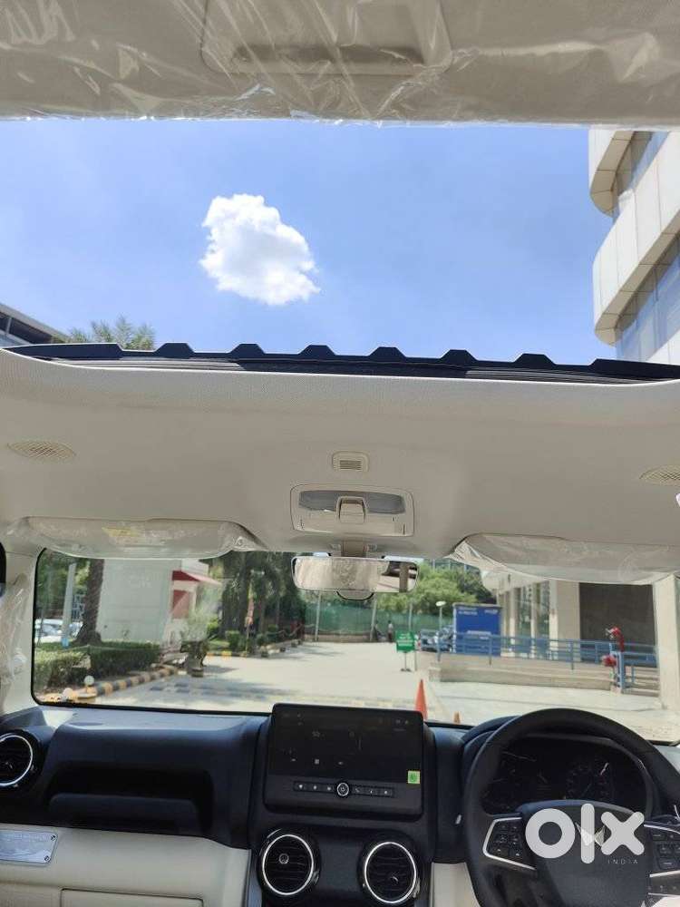 Mahindra Thar Roxx Mx5 Petrol At 2wd, 2026, Petrol