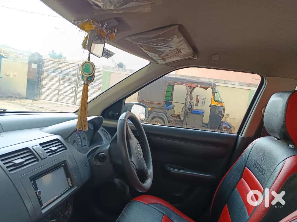 Maruti Suzuki Dzire 1.2 Lxi 2015 Model