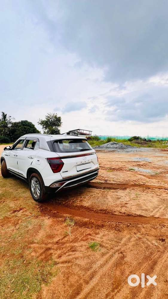 Hyundai Creta 2023 Petrol 25k Driven In Showroom Condition