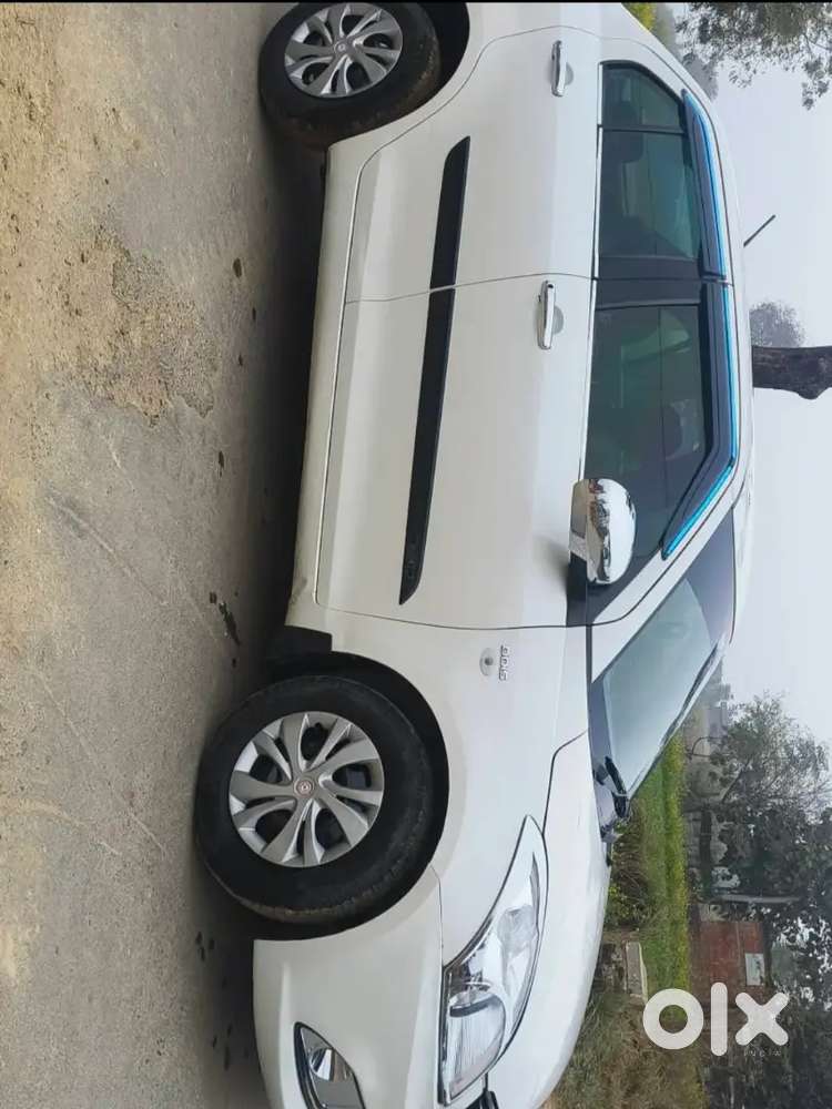 Maruti Suzuki Swift Dzire 2016 Diesel 79000 Km Driven