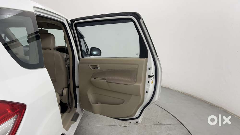 Maruti Suzuki Ertiga 1.5 Zxi, 2013, Petrol