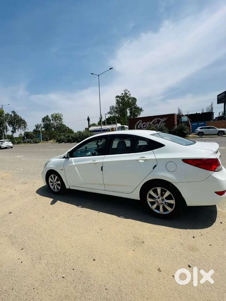 Hyundai Verna 2013