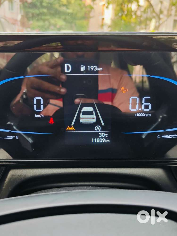 Hyundai Verna Sx(o) Petrol At, 2023, Petrol