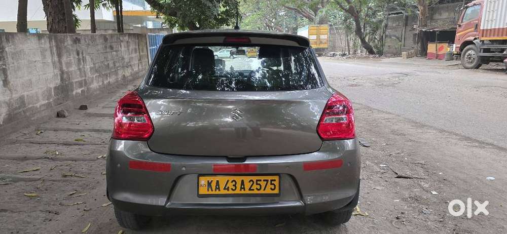 Maruti Suzuki Swift Vxi + Manual, 2023, Petrol
