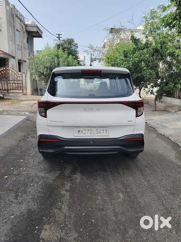 Kia Carens Premium 2023