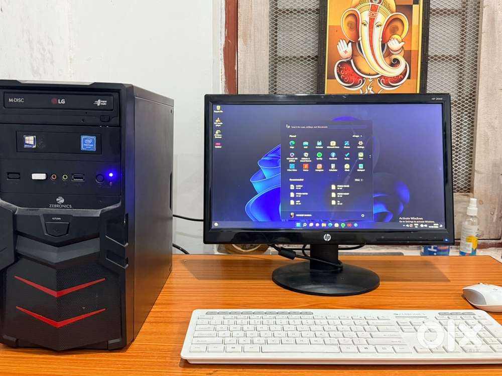 HP 1TB desktop almost new