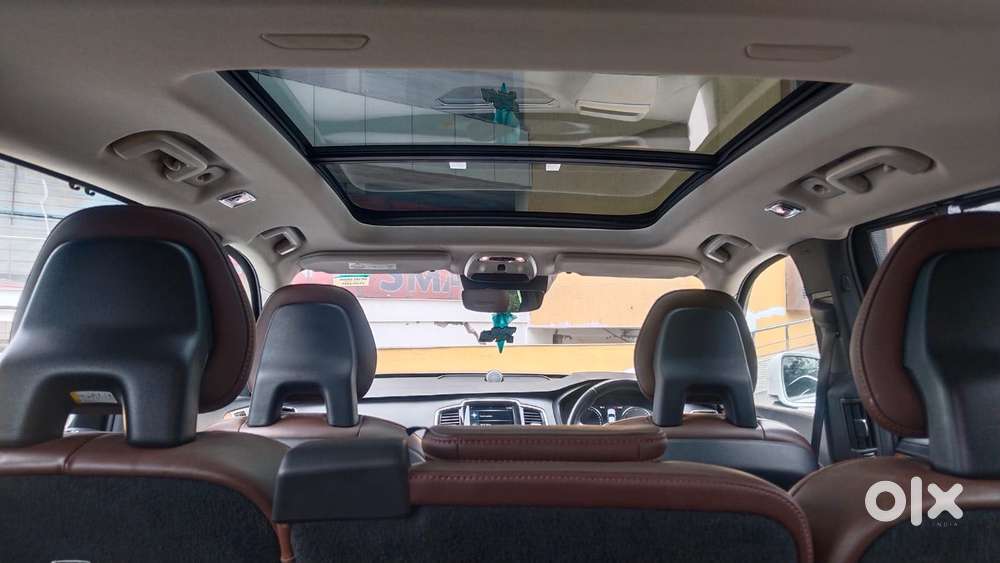 Maruti Suzuki Grand Vitara 1.5 Zeta Plus Dual Tone Intelligent Hybri..