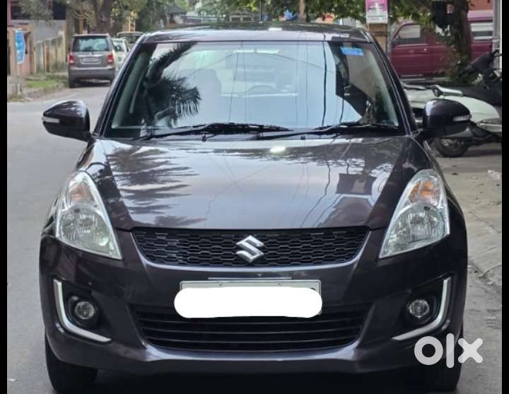 Maruti Suzuki Swift Vxi + Manual, 2017, Petrol
