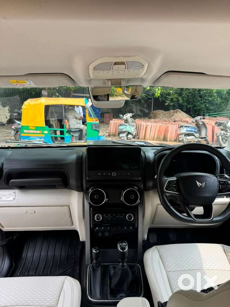 Mahindra Thar Roxx Diesel 2025