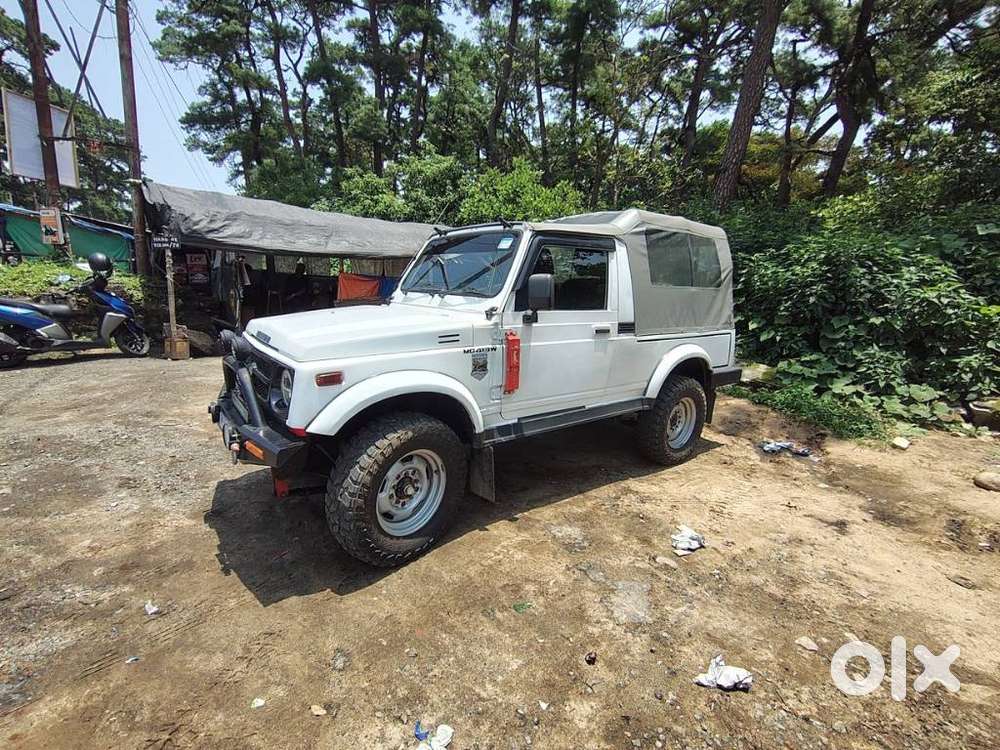 Maruti Suzuki Gypsy King St Bs-iv, 2013, Petrol
