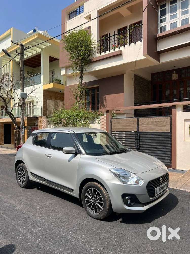 Maruti Suzuki Swift Vxi + Manual, 2018, Petrol