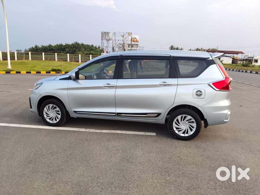 Maruti Suzuki Ertiga Vxi Shvs, 2023, Petrol