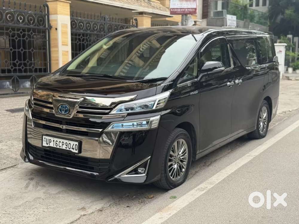 Toyota Vellfire 2.5 Hybrid, 2020, Petrol