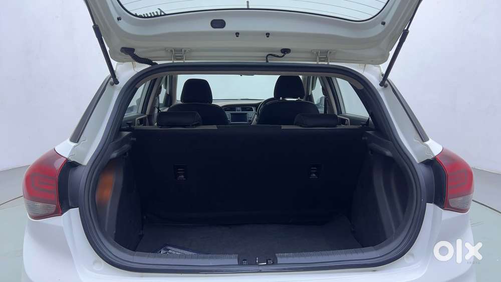 Hyundai Elite I20 Asta (o) 1.2 Mt, 2018, Petrol