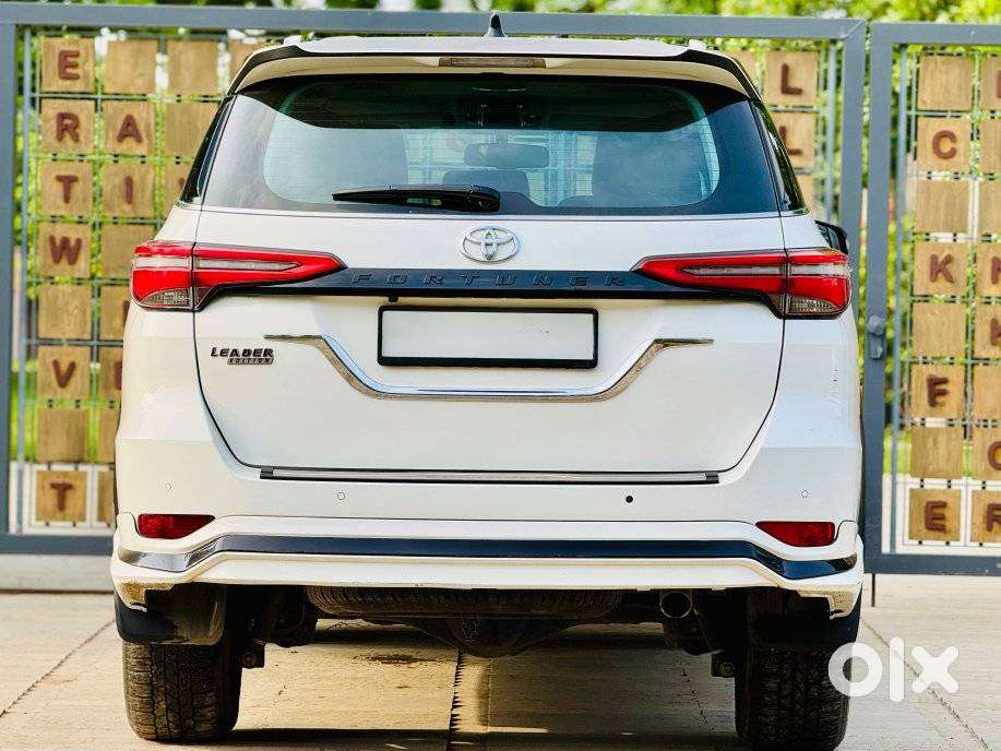 Toyota Fortuner Leader Edition (at), 2025, Diesel