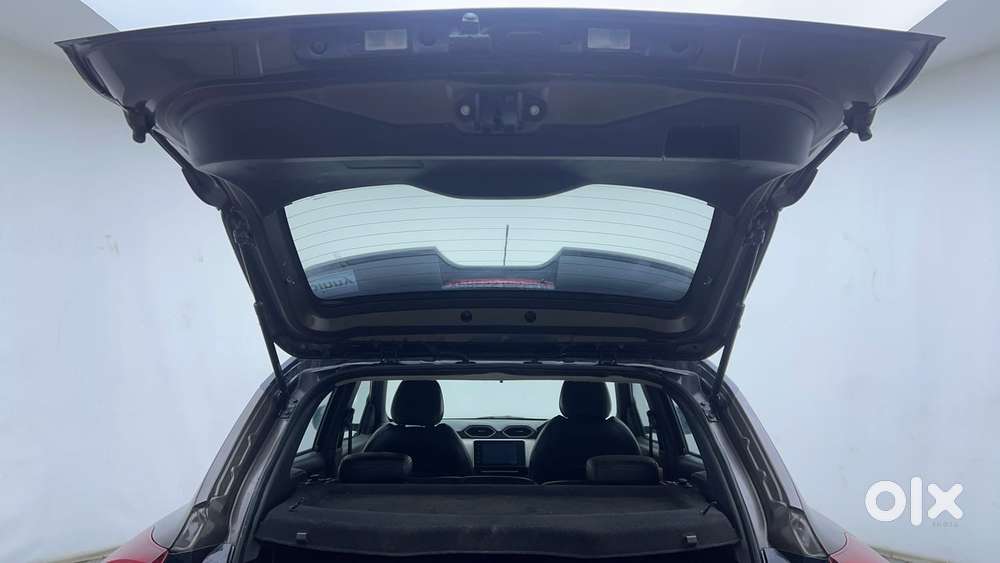 Nissan Magnite Xv Turbo, 2021, Petrol