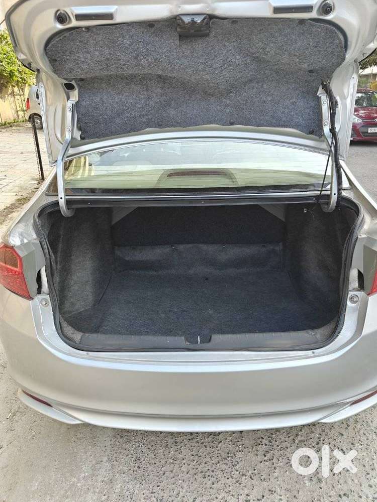 Honda City V Mt Exclusive, 2017, Petrol