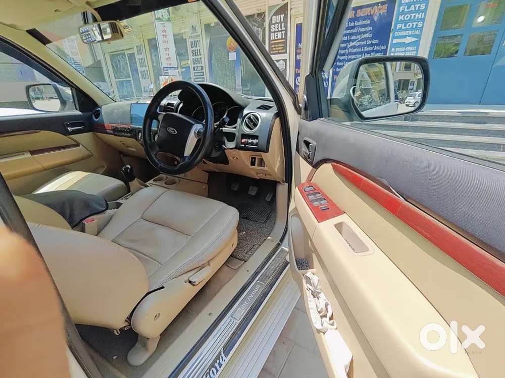 Ford Endeavour 2011 Model