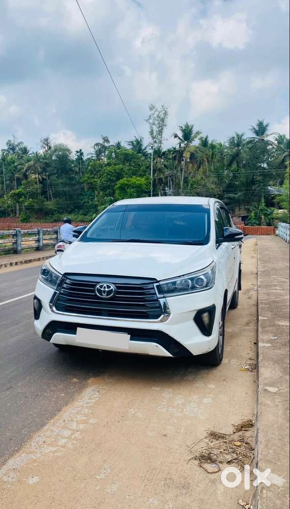 Toyota Innova Crysta 2017 Diesel Automatic (original Kerala)