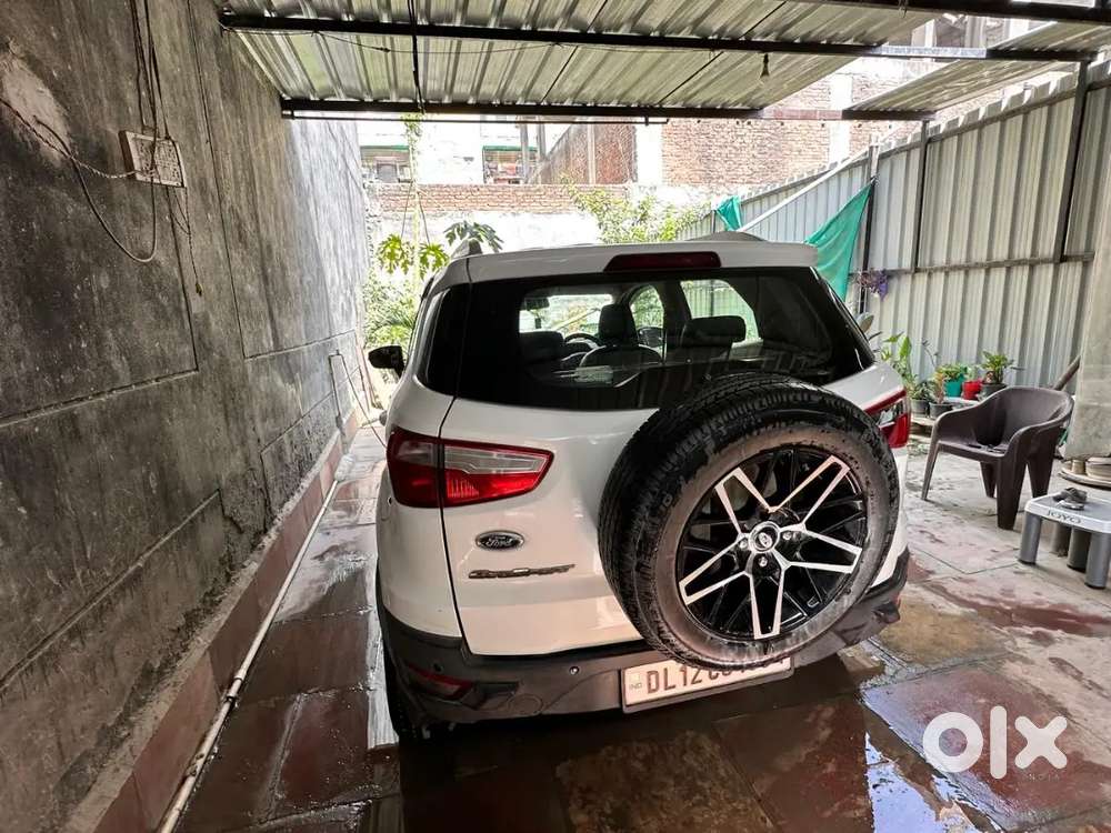 Well Maintained Car Service Had Been Done Every Thing Is Working