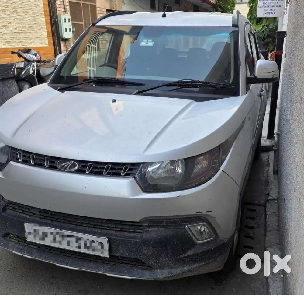 Mahindra Kuv 100 2016
