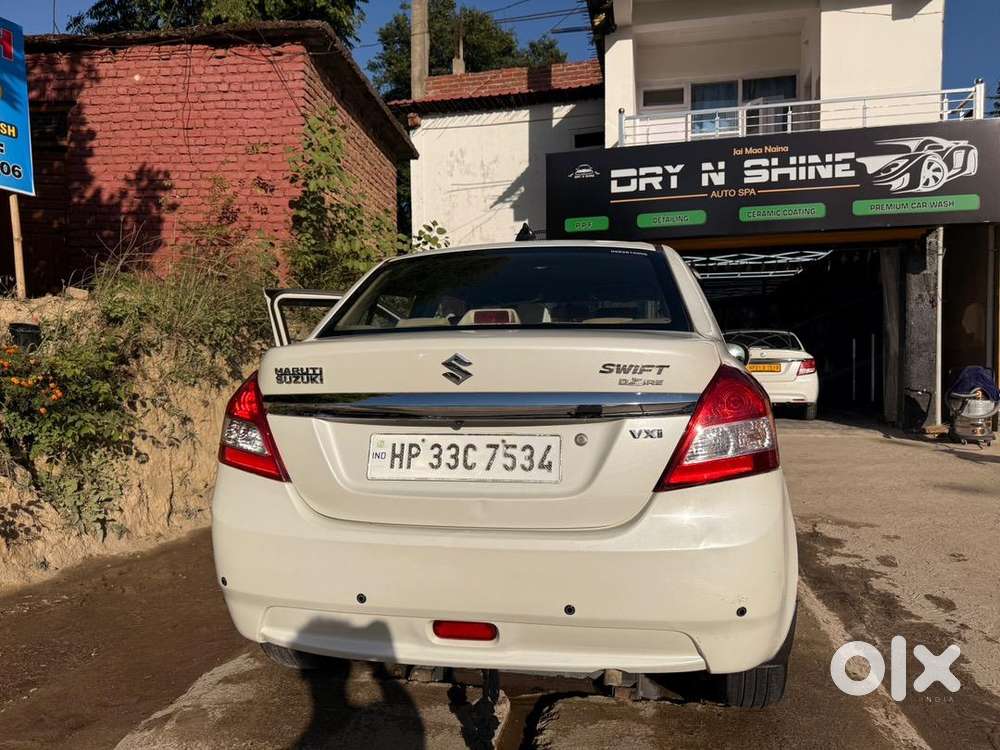 Maruti Suzuki Swift Dzire 2013 Petrol Well Maintained