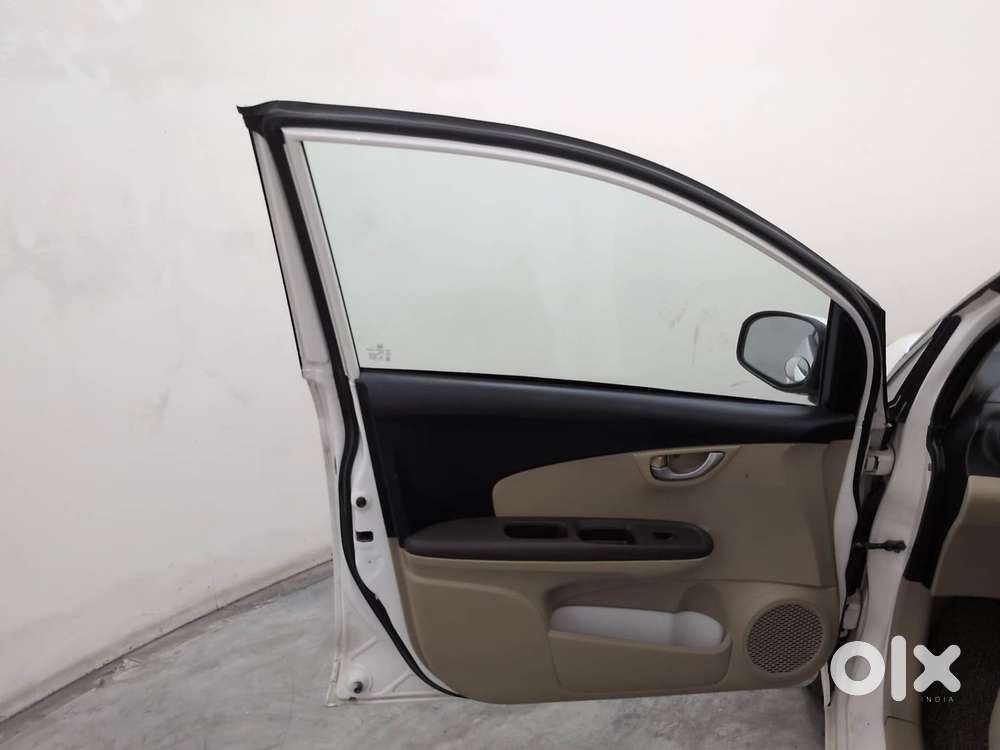 Honda Brio 2013-2016 V Mt, 2013, Petrol