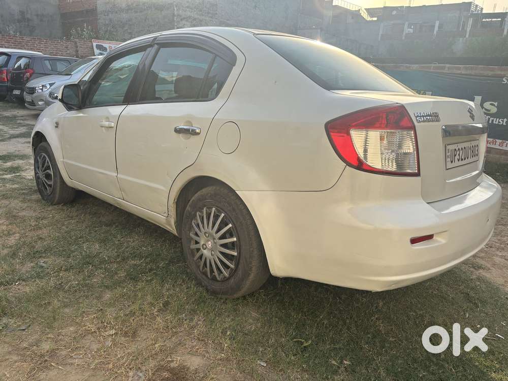 Maruti Suzuki Sx4 Vxi Bsiv, 2011, Petrol