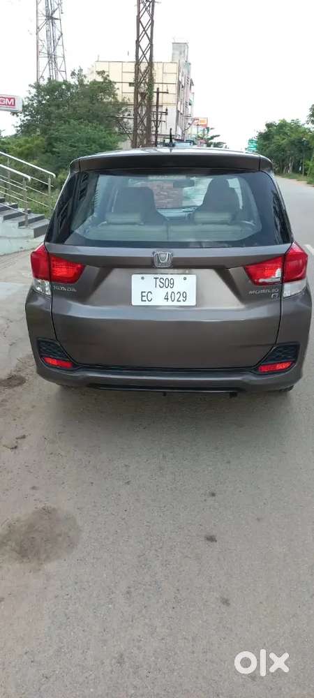 Honda Mobilio Petrol 2014 Variant