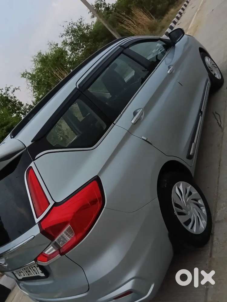 Suzuki Ertiga Vxi Petrol Cng