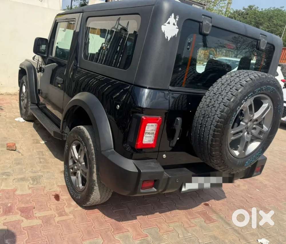 Thar 2024 Lx Top 4/2 Manual Seat Cover Meat New Diesel 40000 Km Drive