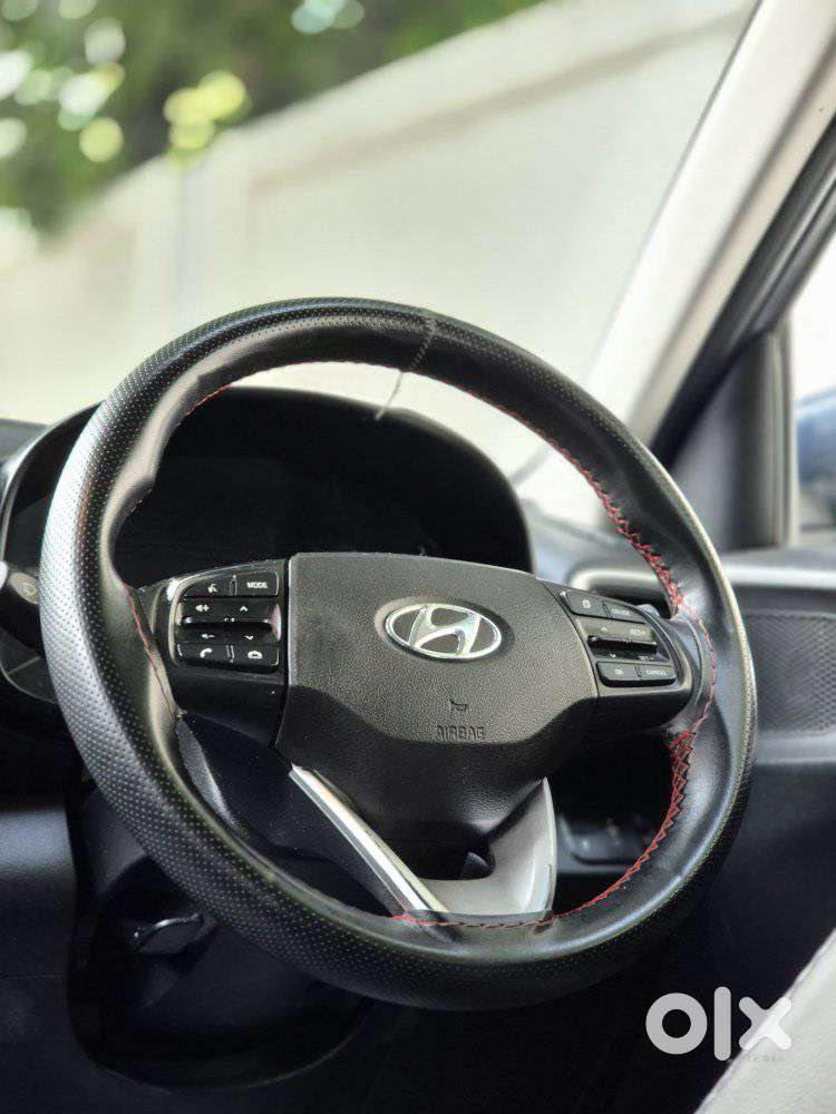 Hyundai Venue Sx+ At, 2019, Petrol