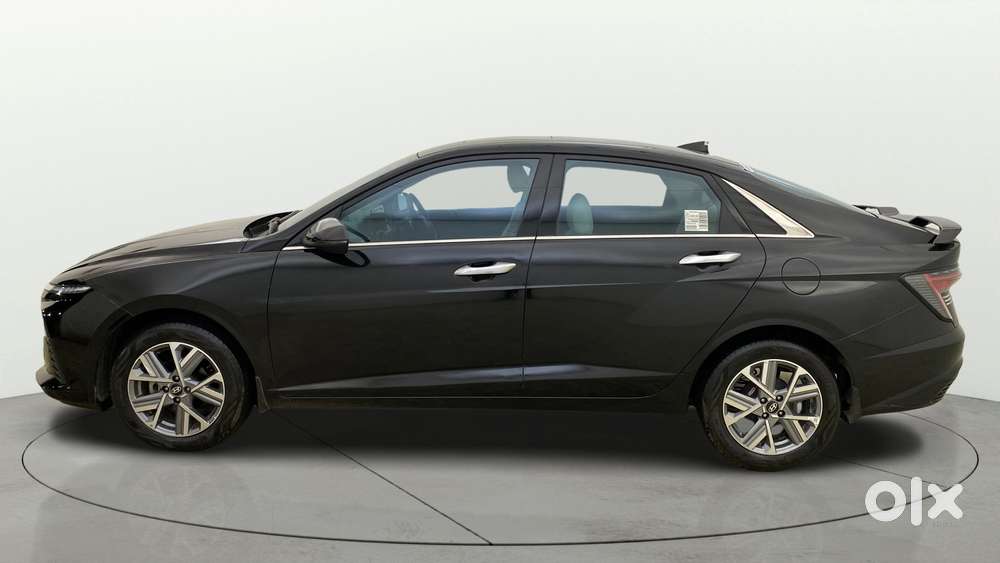 Hyundai Verna 1.5 Sx (o) Ivt, 2025, Petrol
