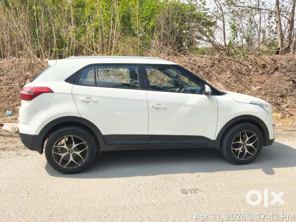 Hyundai Creta 1.4 E+
Single Comp 
Km 95k 
Showroom Maintain