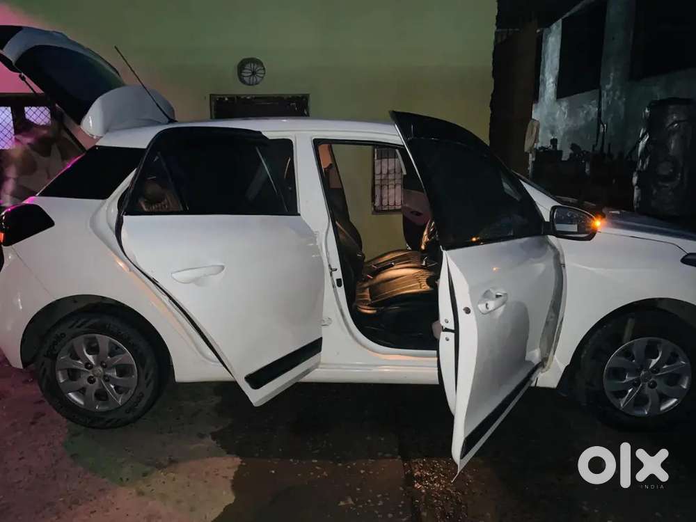 Ultimate Condition I20 Diesel 2018 1 Lac+ Extra Mods25 Kmpl Mileage