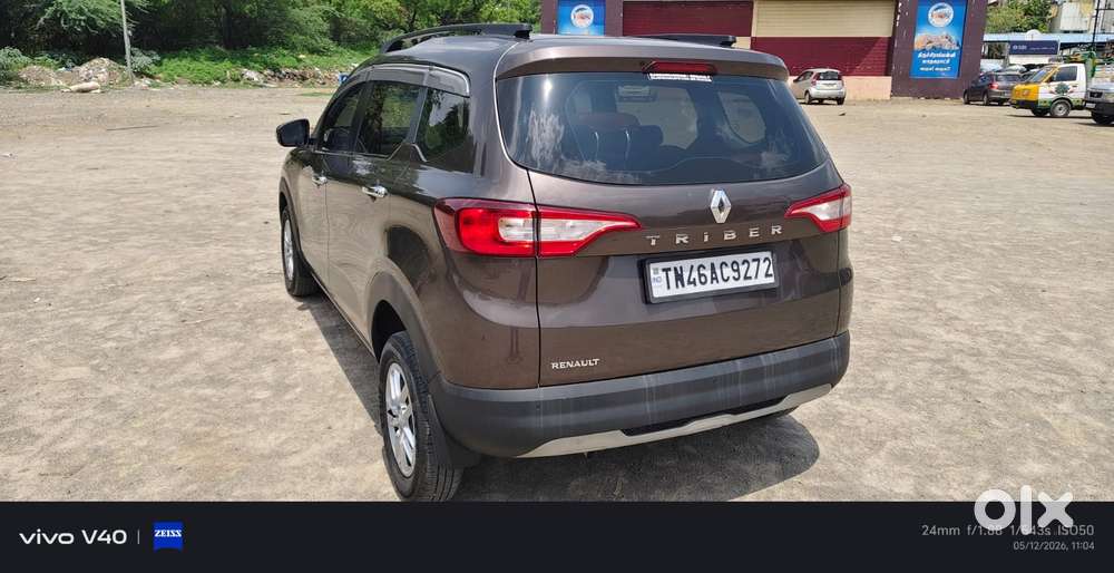 Renault Triber Rxt, 2023, Petrol