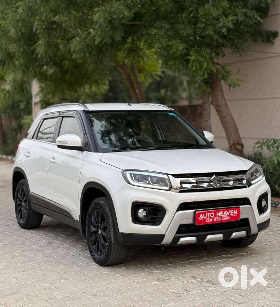 Maruti Suzuki Vitara Brezza 1.5 Zxi At, 2022, Petrol