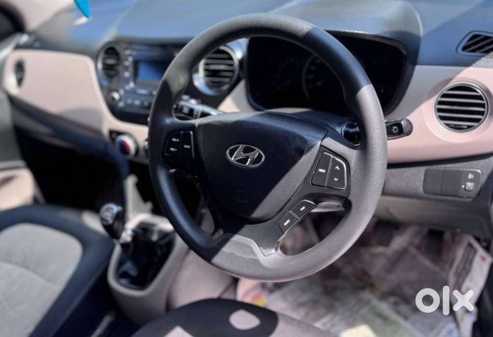 Hyundai Grand I10 2013-2016 Sportz, 2016, Petrol