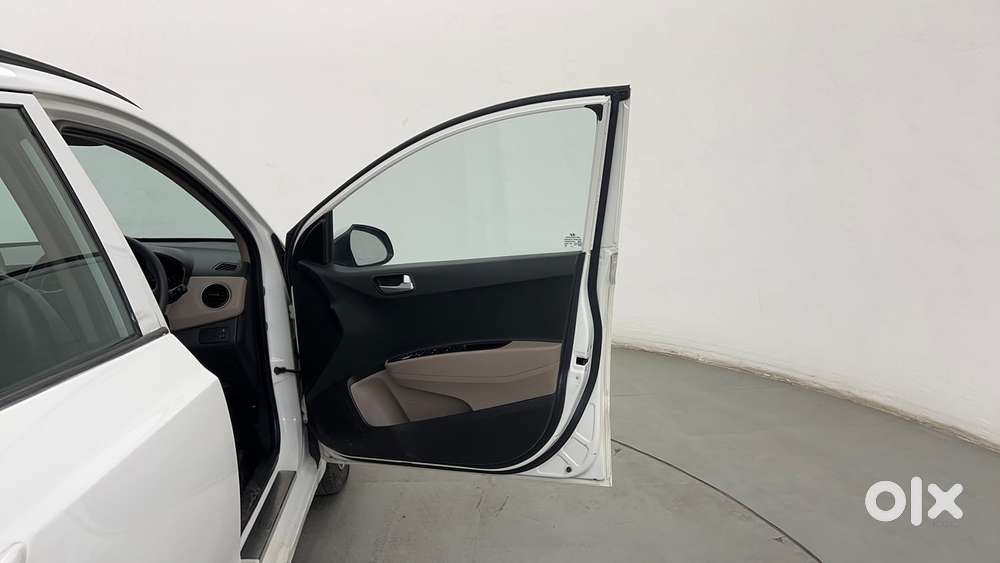 Hyundai Grand I10 1.2 Kappa Sportz Option At, 2017, Petrol