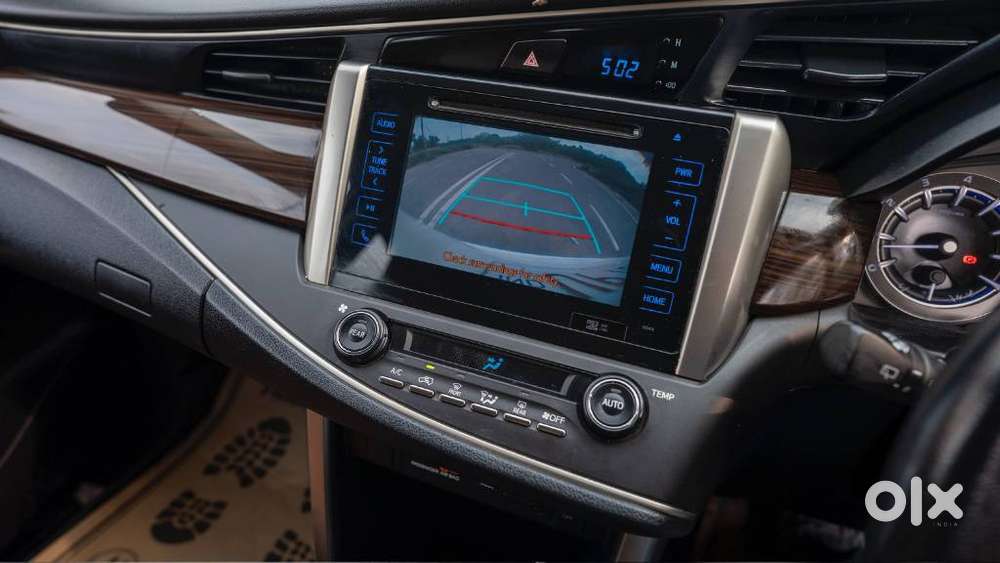Toyota Innova Crysta 2.7 Zx At, 2017, Petrol