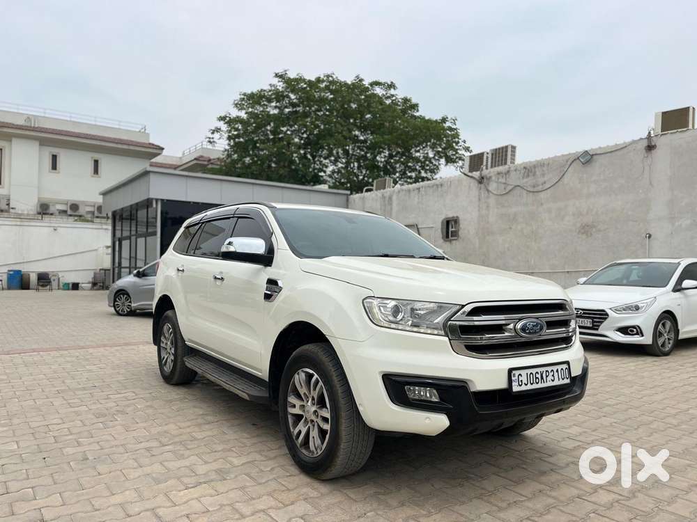 Ford Endeavour 3.2 Titanium At 4x4, 2017, Diesel