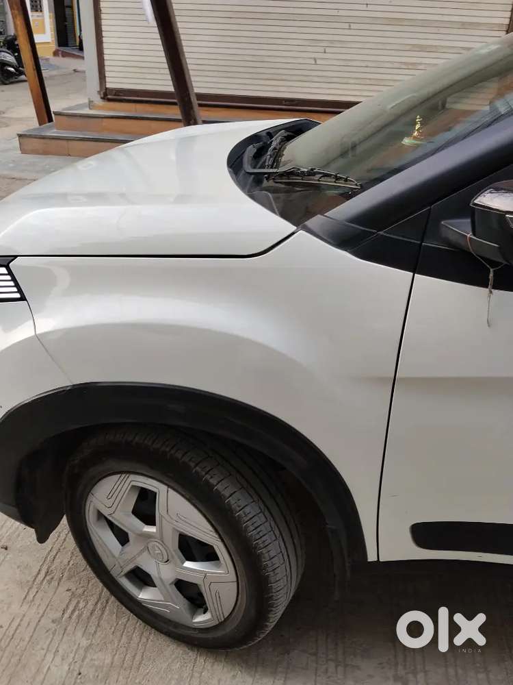 Tata Nexon Pure 2024