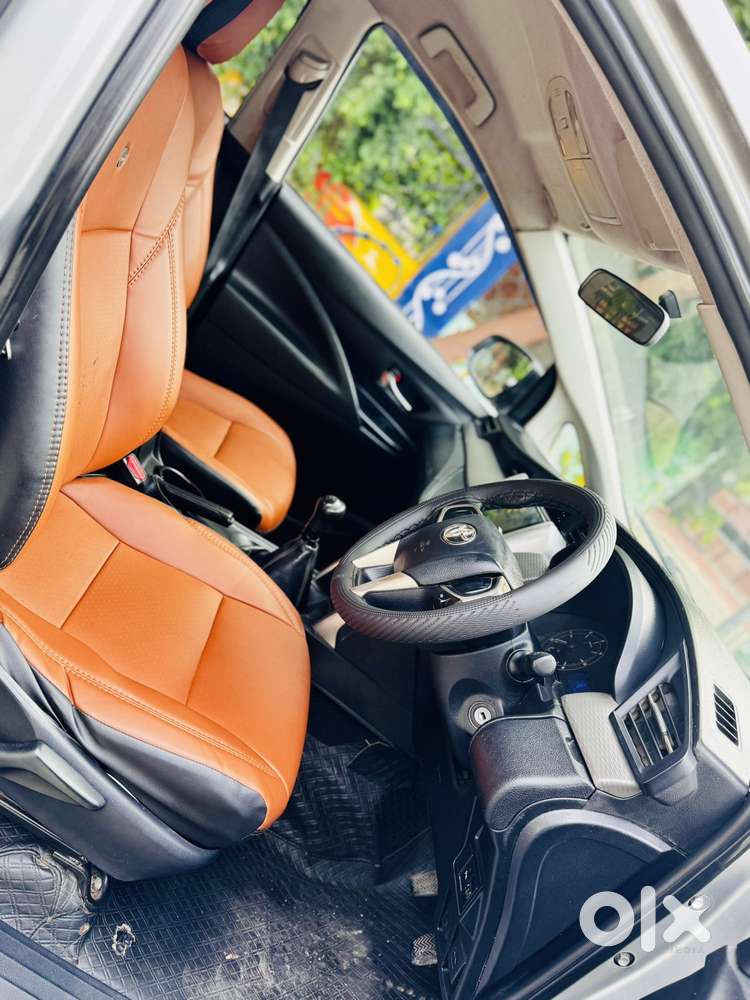 Toyota Innova Crysta 2.4 G Mt, 2018, Diesel