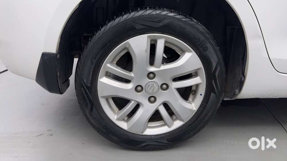 Maruti Suzuki Swift Dzire 1.2 Zxi, 2012, Petrol