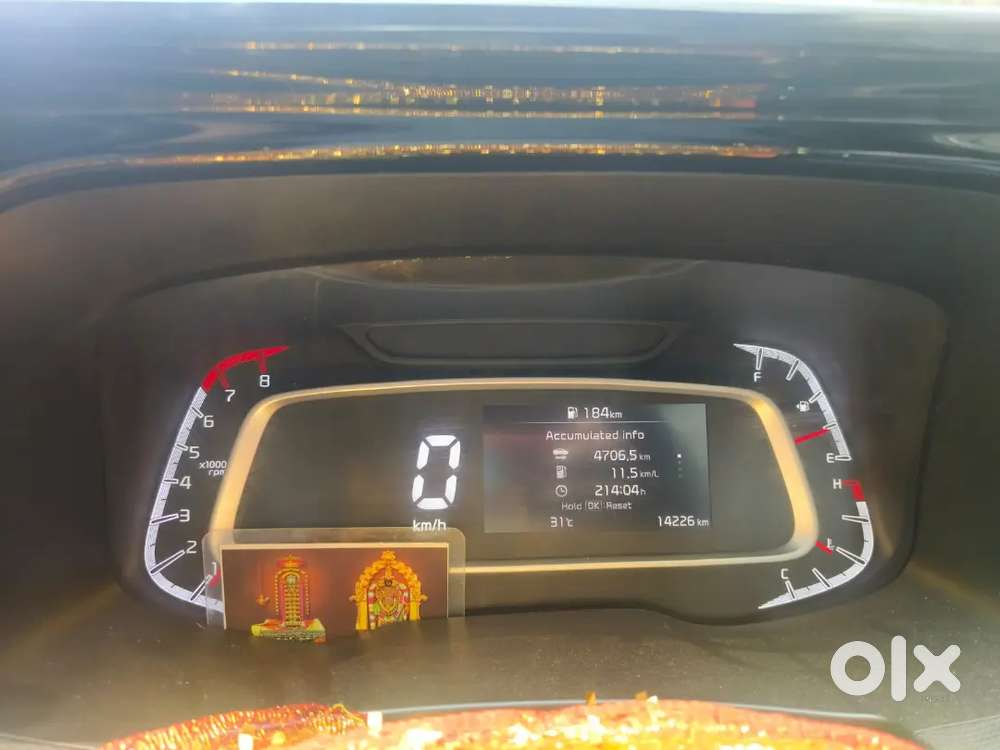 Kia Sonet 1.2 Htk Petrol