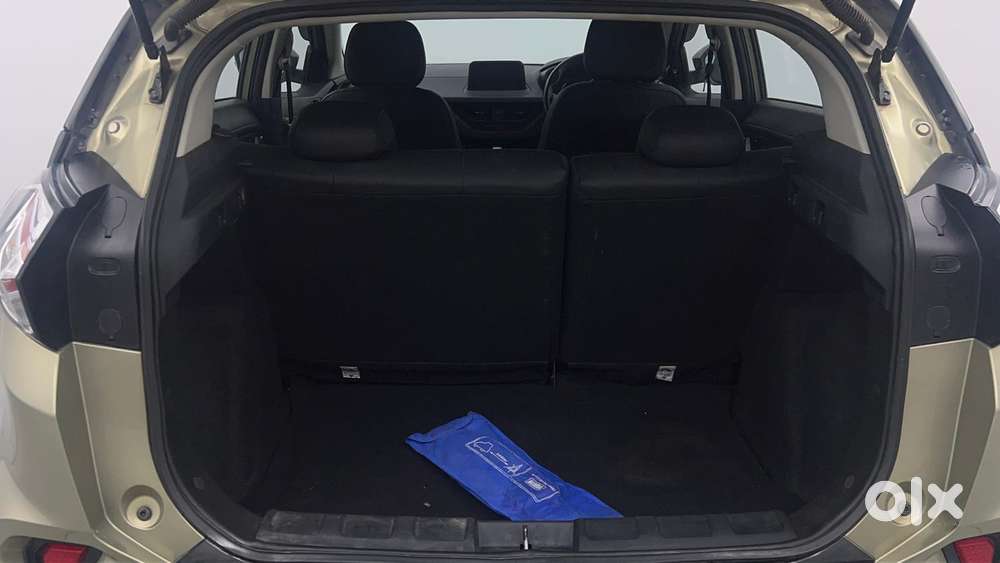 Tata Nexon 1.5 Revotorq Xz Plus Premium, 2022, Diesel