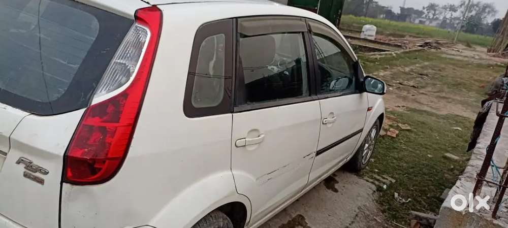 Ford Figo 2013 Diesel 90000 Km Driven