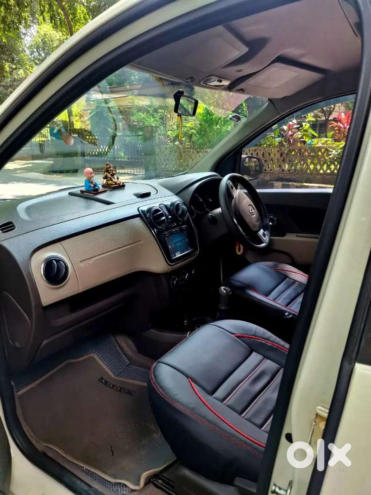 8 Seater Renault Lodgy 2015 Diesel 33000 Km Driven