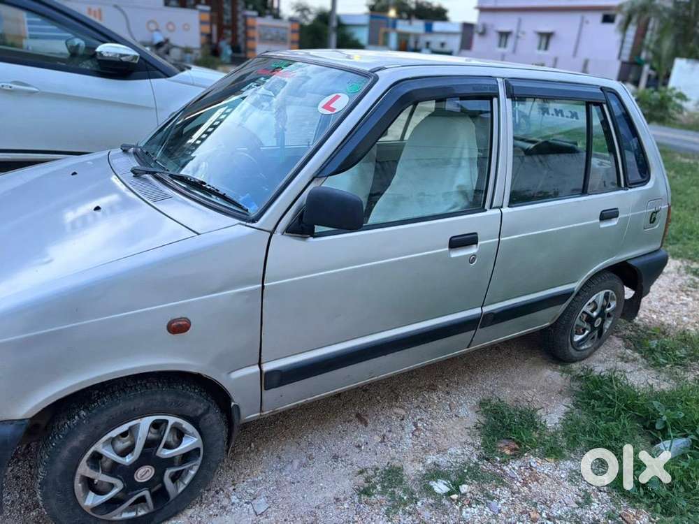 Maruti Suzuki 800 2005 Petrol Well Maintained